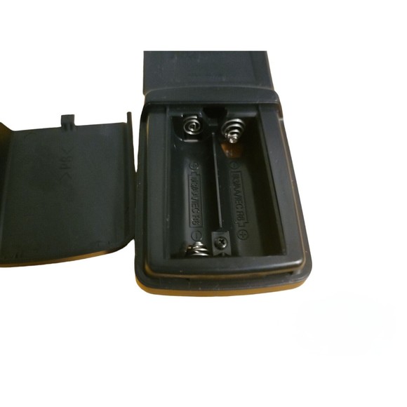 OEM Genuine MITSUBISHI RM-D6 DVD Video Player Replacement Remote Control - Picture 5 of 5